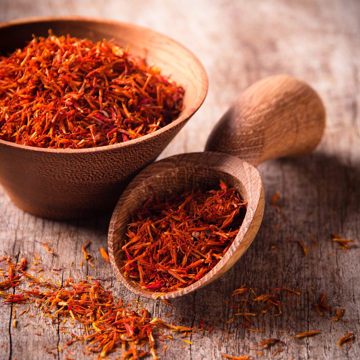 Saffron scent top
